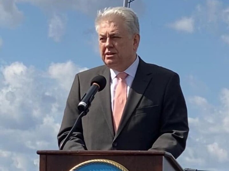 "Каждый говорит свое". Ельченко считает, что украинская дипломатия уступает российской