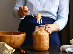 Шість кроків, щоб отримати найсмачнішу хрумку квашену капусту