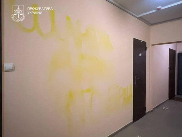 Кров і кишки біля дверей. Чим закінчилася помста киянина своїй колишній