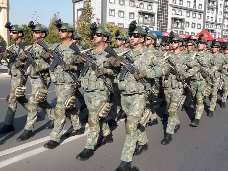 Алієв заявив, що його армія переходить на стандарти НАТО