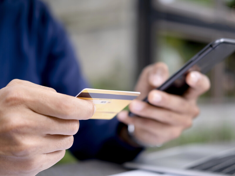 "Придет push-сообщение". Как получить "зимние" 6,5 тыс. грн и сколько средств заложено на программу