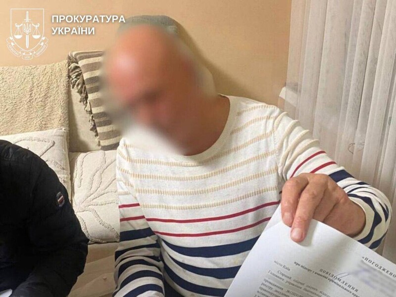 Пообещали американскому добровольцу "лазерное оружие". Киевлян подозревают в мошенничестве на 3,2 млн грн 