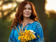 Хочеться взяти за шквариник цього шанувальника Кремля і розреготатися йому в обличчя