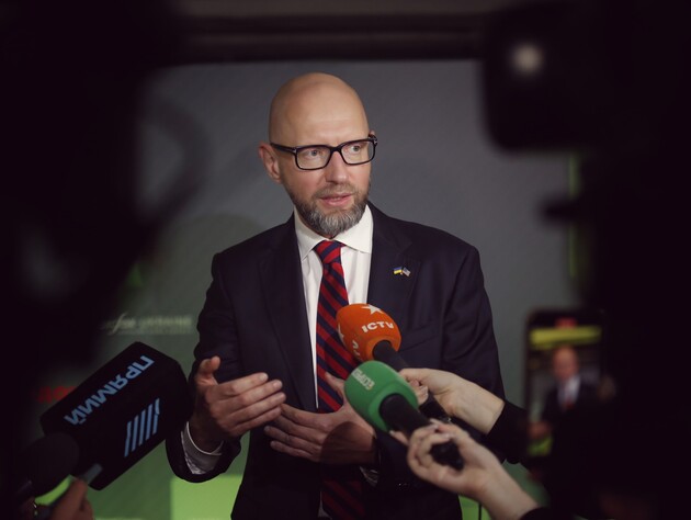 $300 млрд замороженных активов РФ не хватит на компенсацию для Украины – Яценюк