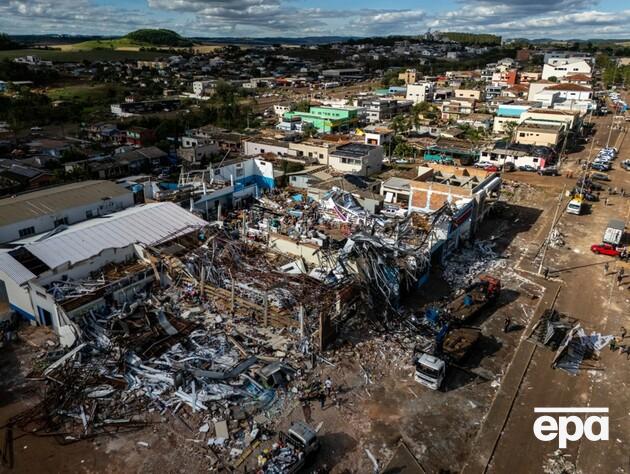 Через торнадо у Бразилії загинуло щонайменше шестеро людей. Постраждало понад 750 осіб