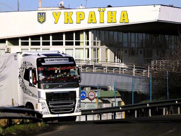 КПП на границе Украины возобновляют работу