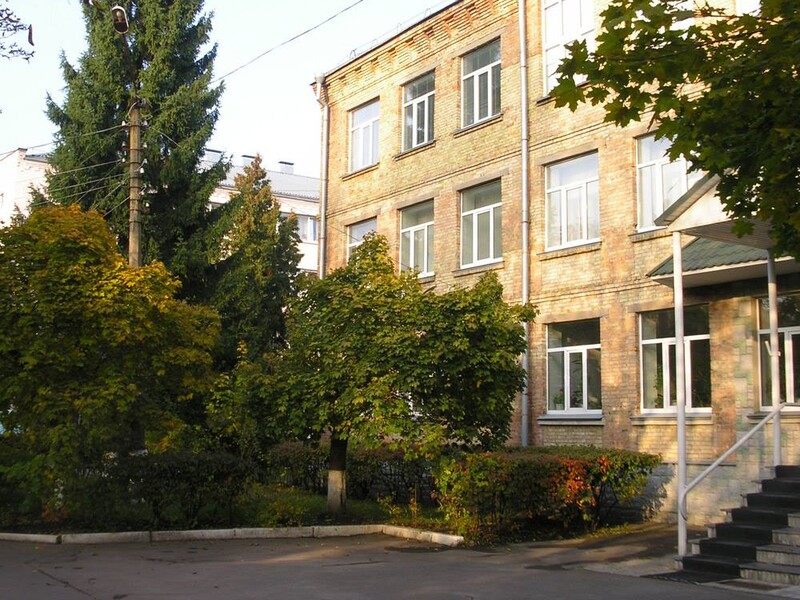 В Киеве до сих пор работает отец "переговорщика Путина". СМИ узнали, когда его видели в последний раз