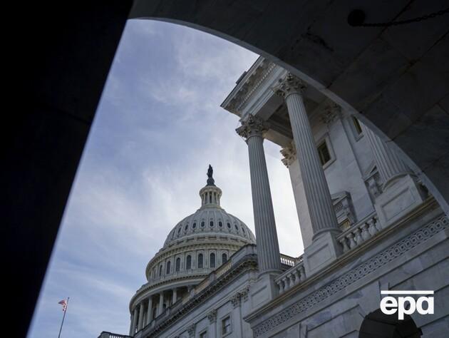 Сенат США проголосував за відновлення роботи уряду 