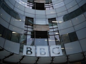 Глава BВC іде у відставку через скандал із відредагованою промовою Трампа