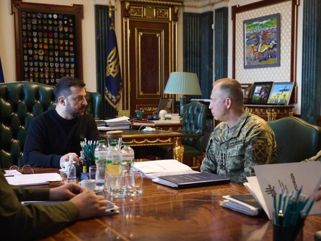 Сырский высказался о визитах Зеленского на фронт