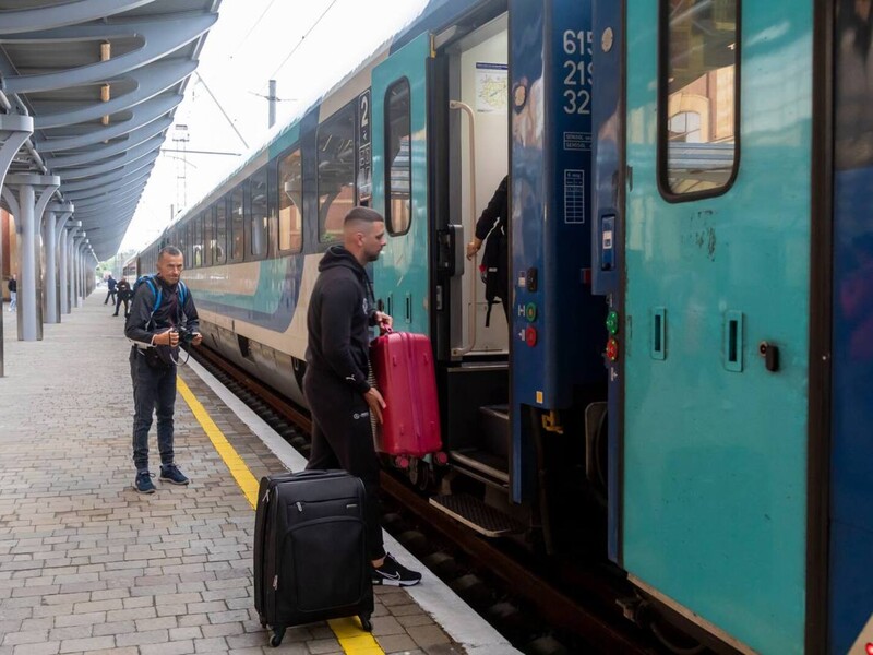 Маршрут поезда "Киев – Бухарест" получил три дополнительных остановки – УЗ