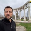 Зеленский приехал в Херсон на третью годовщину освобождения. Фото, видео