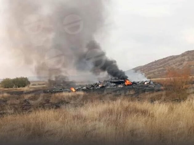 Розбився військовий літак Туреччини біля грузинсько-азербайджанського кордону. Відео