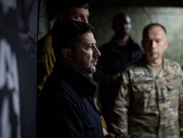 Сирський доповів Зеленському про масштабні штурми РФ у районі Покровська й у Запорізькій області