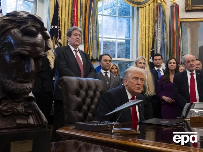 ЗМІ пояснив, чому спроби Трампа завершити війну РФ проти України провалилися