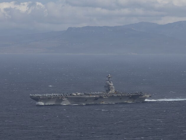 Венесуела оголосила про масову мобілізацію на тлі прибуття до регіону найбільшого авіаносця США