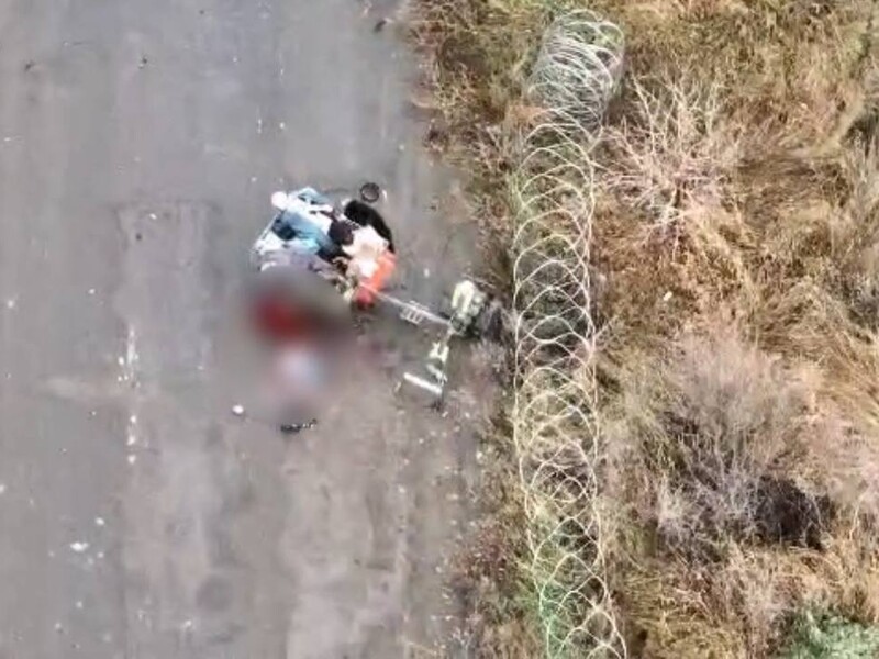 В Харьковской области россияне убили гражданских, которые ехали за пенсией