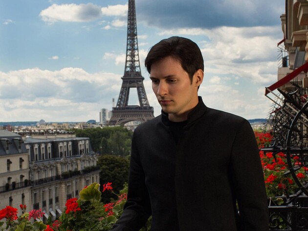 Франция больше не удерживает Дурова. СМИ попытались узнать причину