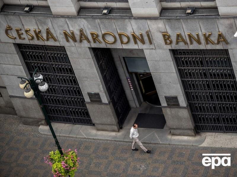 Перша країна у світі вклала кошти центробанку в біткоін