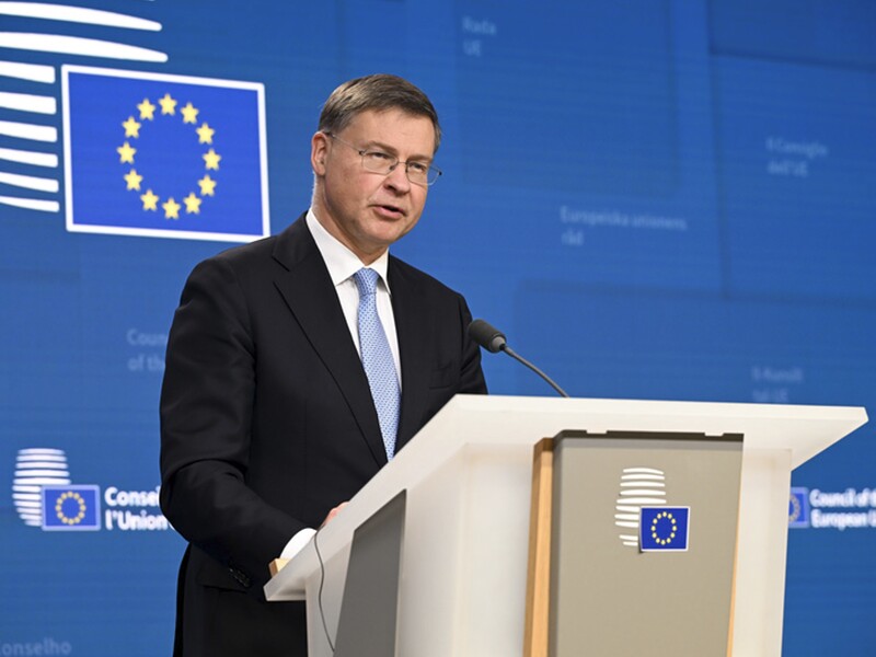 Великобританія й Канада можуть надати свої "репараційні позики" Україні – єврокомісар