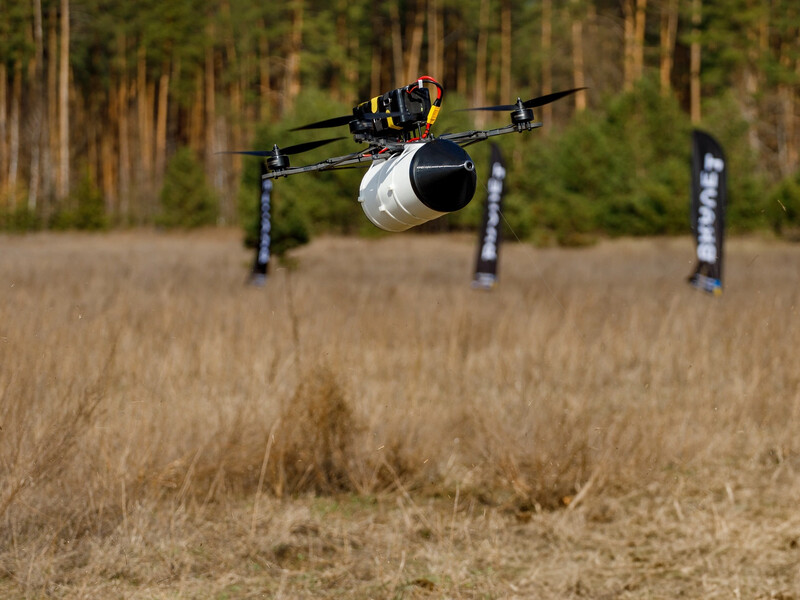 Дрони РФ на оптоволокні б'ють уже далі ніж на 50 км – Федоров