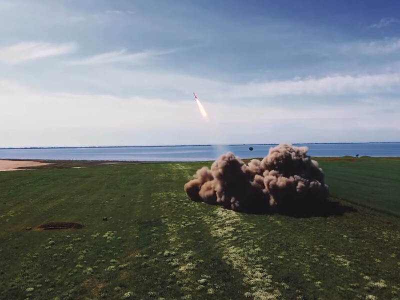 ВСУ применили по целям в России "Длинные Нептуны". Зеленский показал пуск ракеты