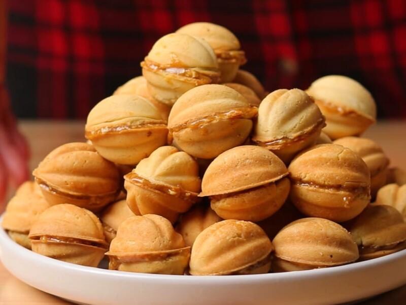 Приготуйте горішки із цією незвичайною начинкою. Рецепт