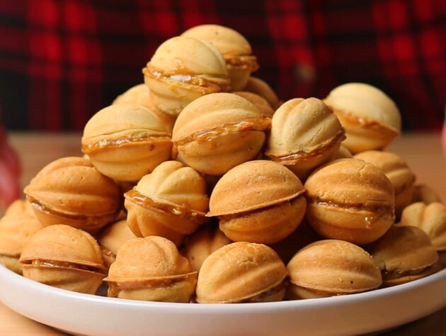 Приготуйте горішки із цією незвичайною начинкою. Рецепт