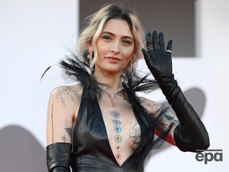 "Не вживайте наркотиків, діти!" Донька Майкла Джексона показала наслідки залежності. Відео