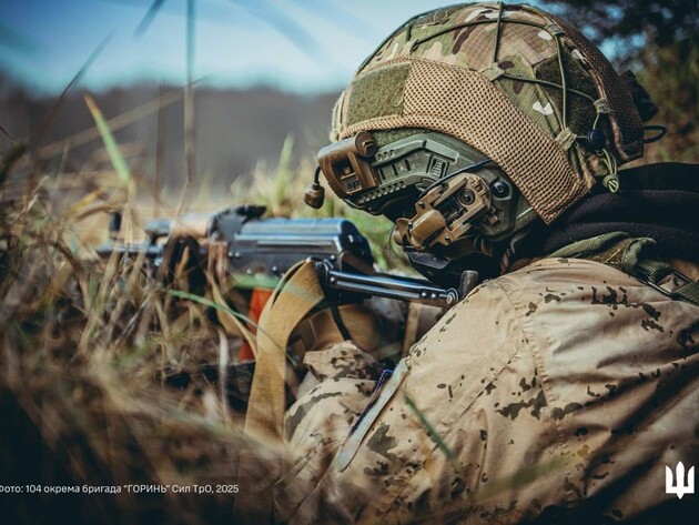Воєнний оглядач заявив, що Україна прямує до стратегічної поразки у війні. У РНБО прокоментували