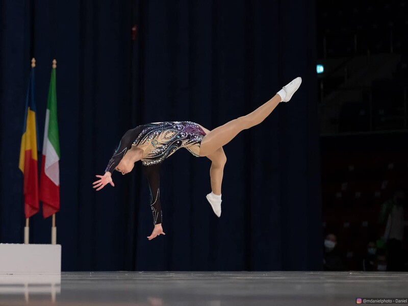 Чемпионкой Европы по спортивной аэробике впервые стала украинка. Видео победного выступления