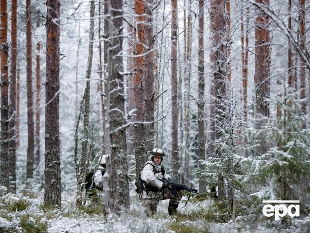 Финские военные отрабатывают применение артиллерии на полигоне возле границы с РФ