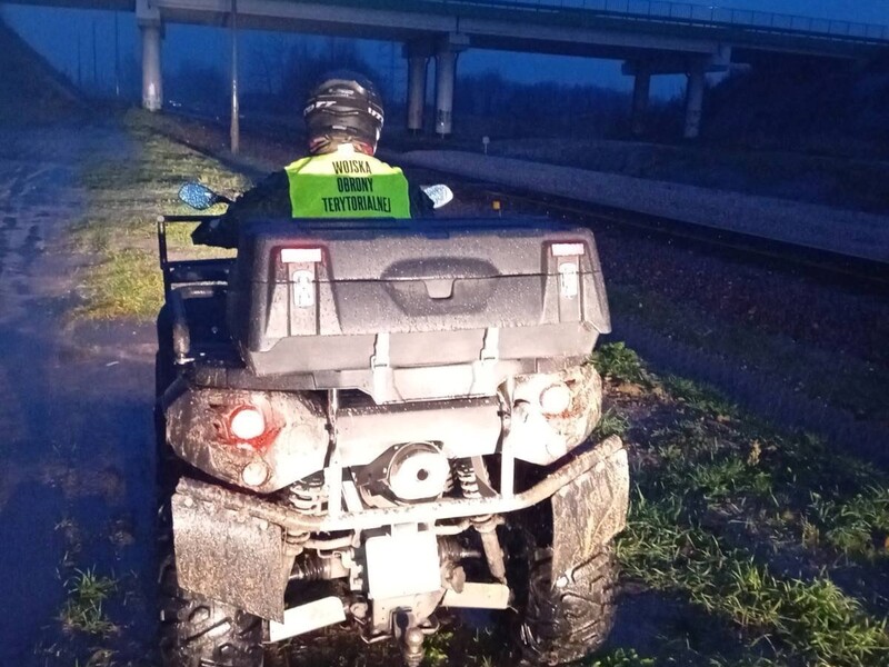 Польща скерує до східних кордонів територіальну оборону, дрони й вертоліт. Що охоронятимуть?