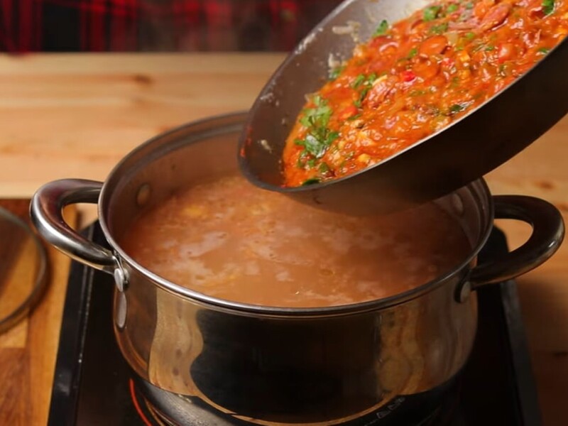 Приготовьте боб левеш – наваристый закарпатский суп. Рецепт