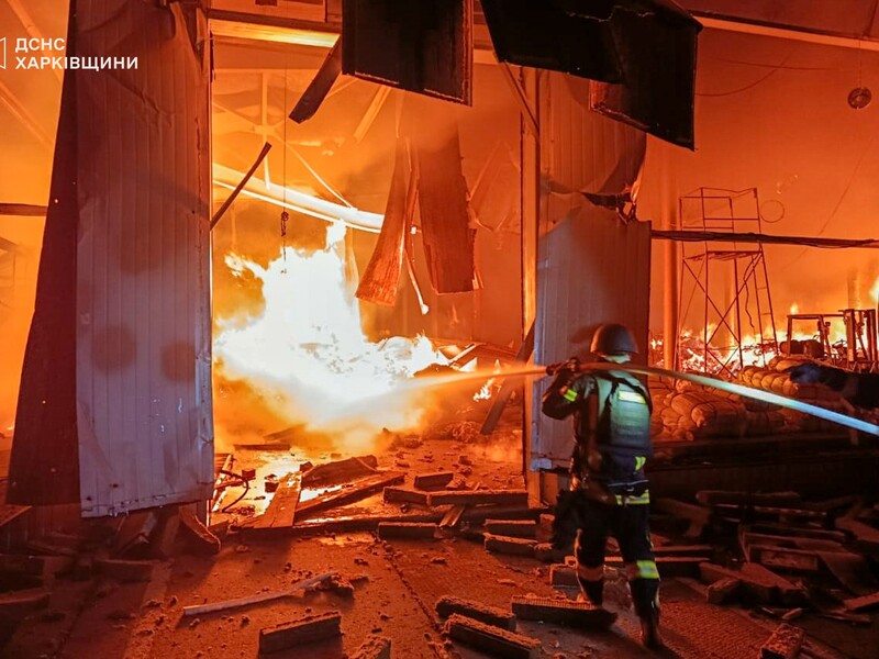 Після нічного обстрілу в Харківській області померла 17-річна дівчина. Іще приблизно 10 людей поранено