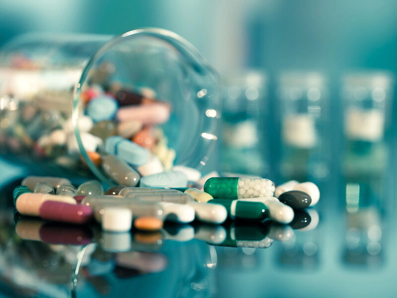 В Нидерландах расследуют почти полсотни смертей, связанных с незаконной продажей лекарств