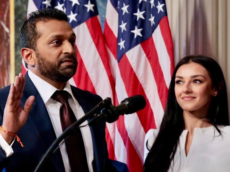 Дівчину директора ФБР охороняє елітний спецзагін. Пліткували, що вона могла брати участь в операції "Моссаду"