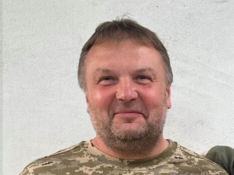 О чем визит личного друга Ди Вэнса? Похоже, есть три цели