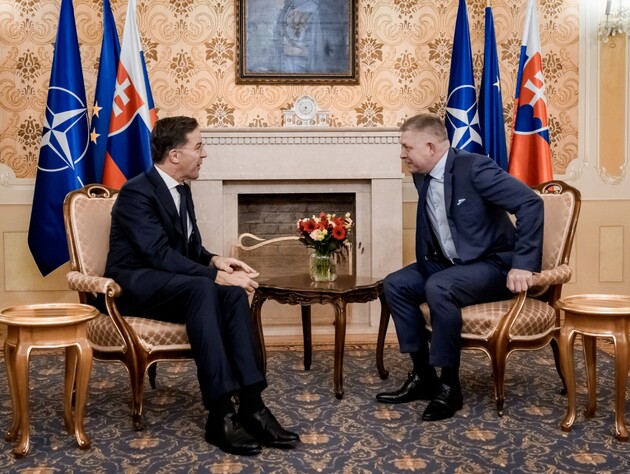 Фіцо хоче від НАТО посилення протиповітряного захисту. Хто загрожує Словаччині?