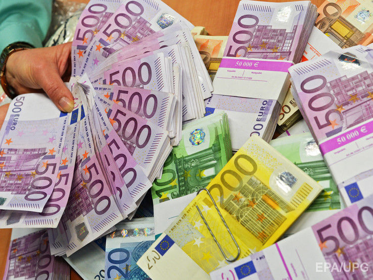 Курс гривні до євро зміцнився до 28,63 грн/€