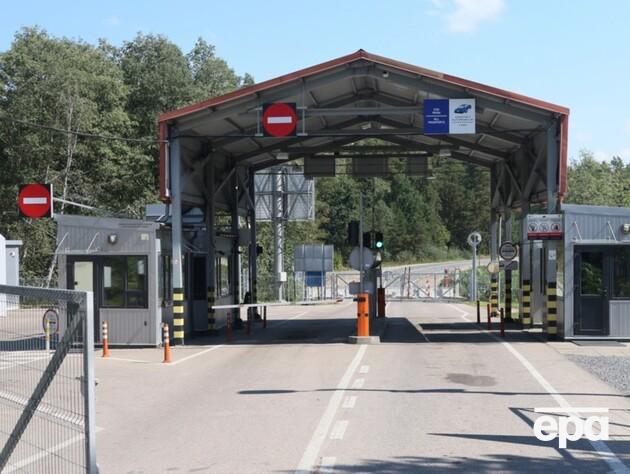 Литва достроково відкриває пункти прокуску на кордоні з Білоруссю