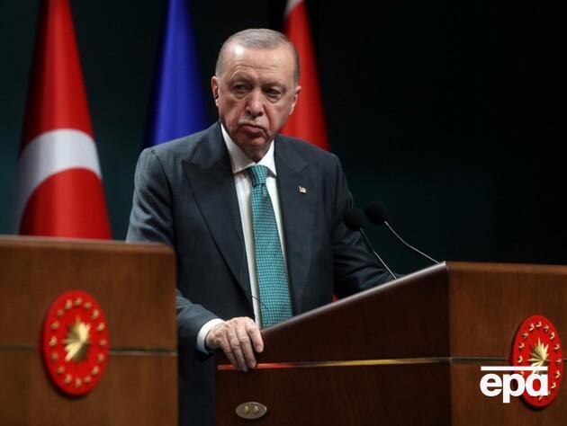 Эрдоган призвал возобновить стамбульские переговоры, но с 