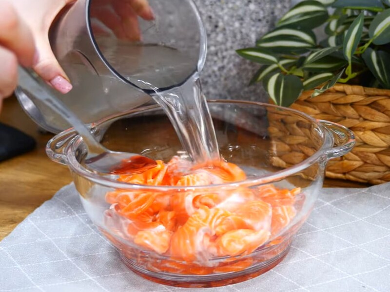 Растворите это в воде – и малосольная рыба будет готова через полтора часа. Проверенный рецепт