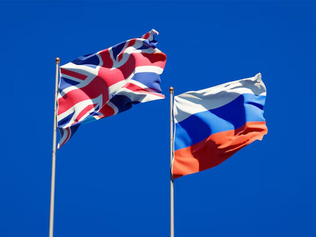 Посольство РФ у Великобританії грубо відповіло на попередження Гілі щодо шпигунського судна