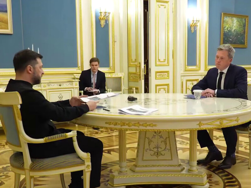 Зеленский и Дрисколл "договорились о жестких сроках подписания" мирного плана – Axios