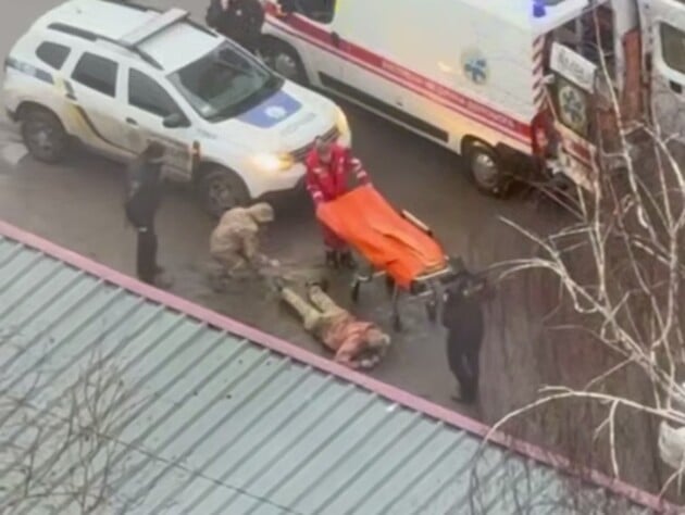 В Полтаве военному переехали ногу во время конфликта с гражданскими, в ТЦК прокомментировали. Видео 