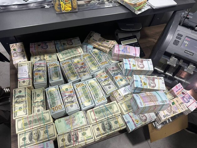 Європейців могли ошукати на $250 тис. Українські прокурори разом із колегами з ЄС викрили шахрайську схему