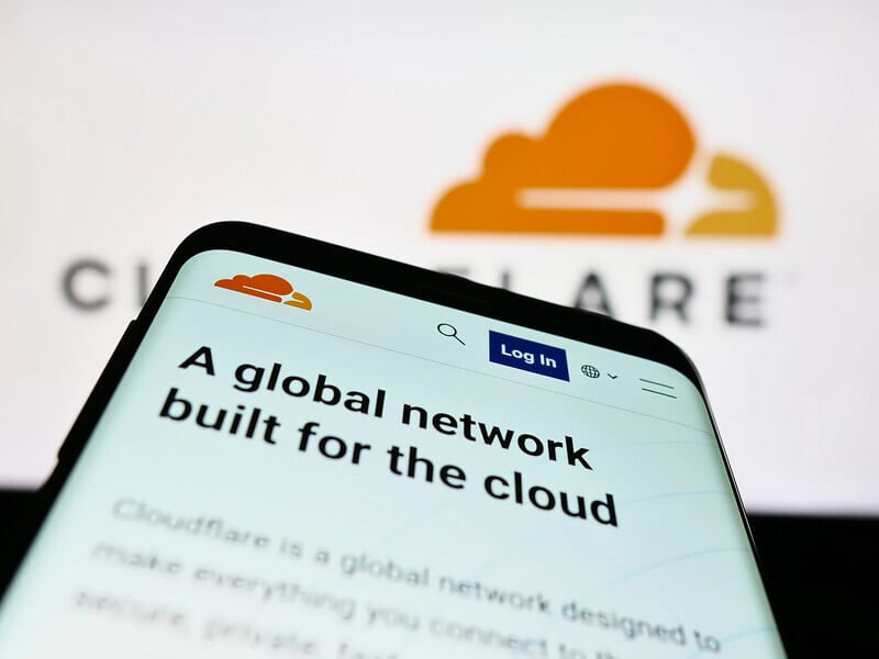 У Cloudflare, який опрацьовує п'яту частину світового трафіку, знову стався збій