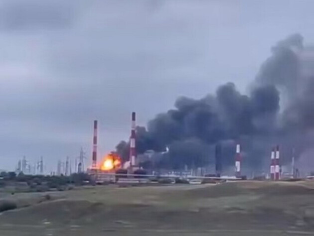 Дрони знову атакували НПЗ у Сизрані, є вбиті