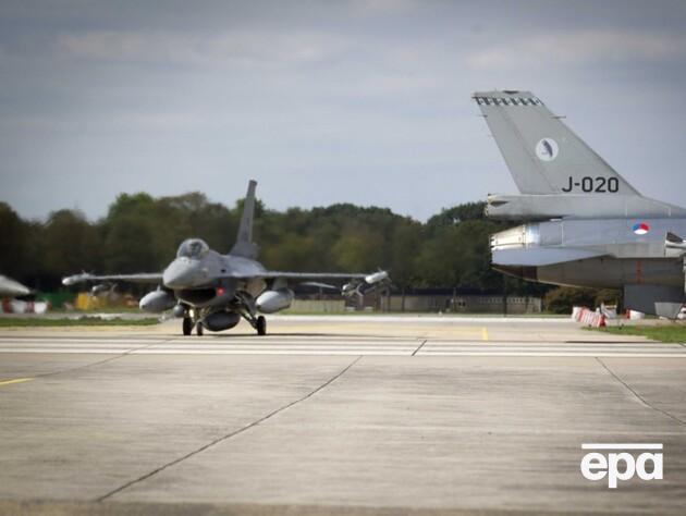 У Нідерландах військові стріляли по дронах, які летіли над авіабазою